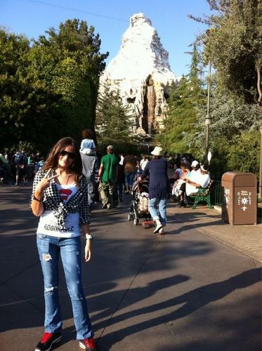  Paris at Disneyland
