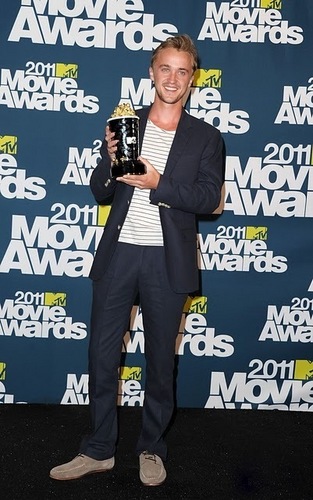  Tom Felton winner of the एमटीवी awards best villan