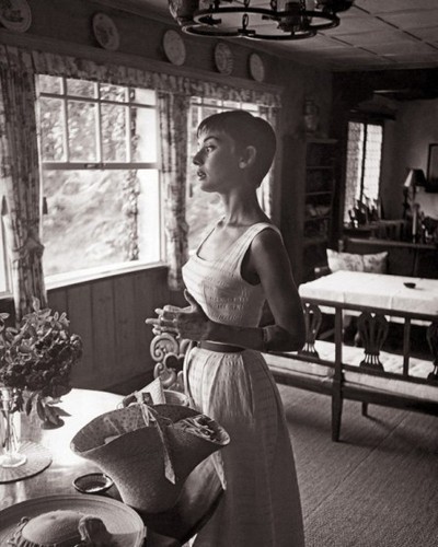  Audrey in 1957 pictured gazing out the jikoni window of the villa Bethania in Bürgenstock