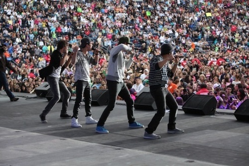  Big Time Rush performs at B96 Summer Bash in Chicago