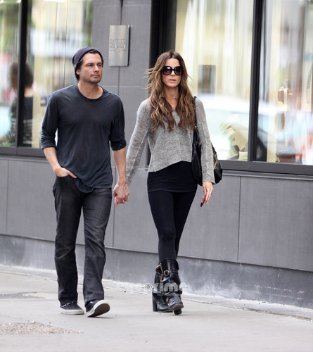 Kate Beckinsale spotted out and about in Toronto, Jun 11