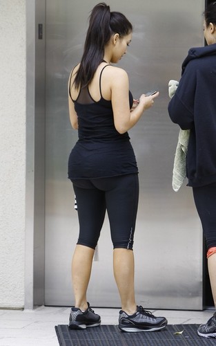 Kim Kardashian at the gym in Studio City (June 12).
