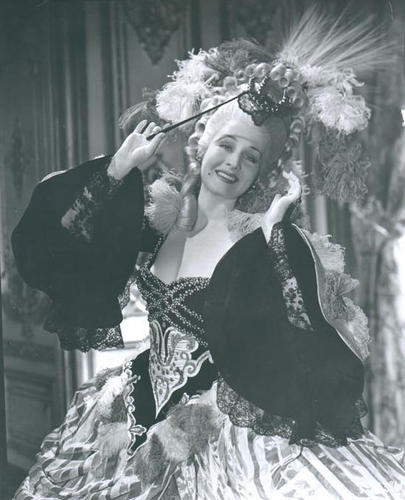  Norma Shearer Marie Antoinette 1938