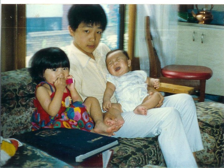 d'past~ its my childhood, hunn. Sister, older brother, n ME.. :) - Choi ...