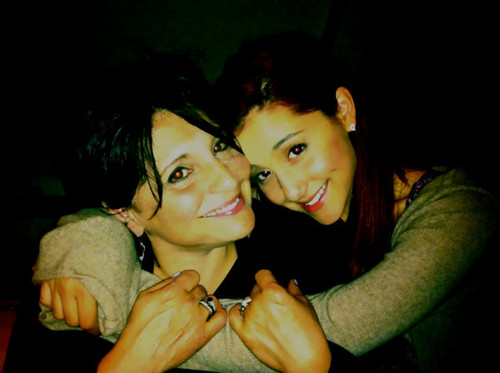  Ariana with বন্ধু