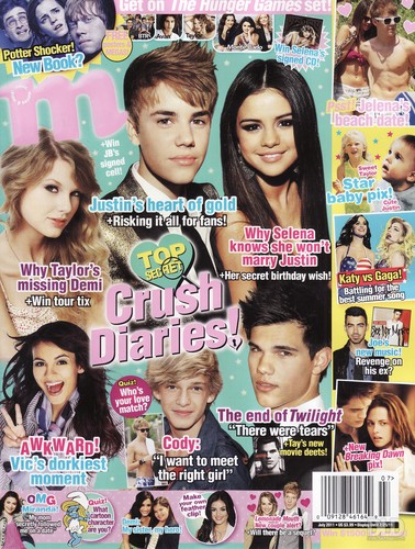  Demi - M Magazine - July 2011