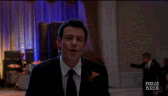  Finn pulling Kurt into the dance<3