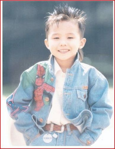  G-Dragon as a kid! SO CUTE :')