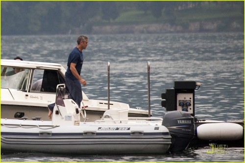 George Clooney: Sailing on Lake Como!