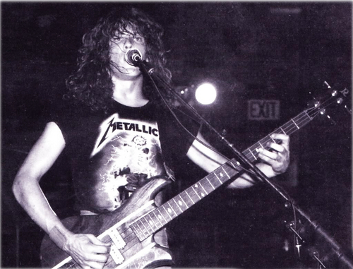  Jason Newsted 1985-before joining the band .