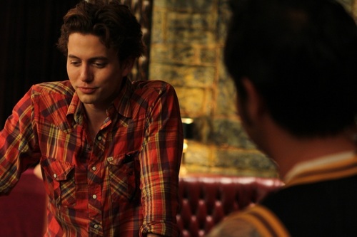  New behind the scenes with Jackson Rathbone from Live at the Foxes ماند, خلوت خانہ (2012)
