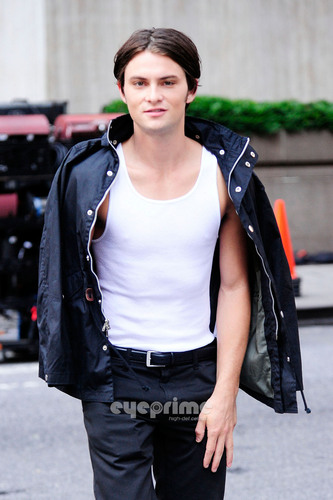 Shiloh Fernandez on the Set of Syrup in NY, Jun 18