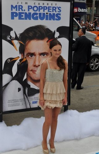 Madeline Carroll at Los Angeles Premiere
