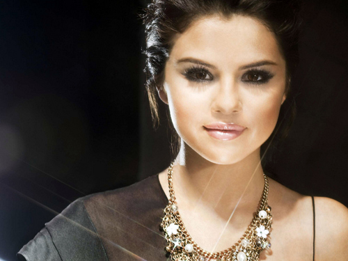 A Beauty Selena <3