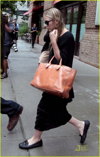  Ashley Olsen: StyleMint Collection Debuts July 1!