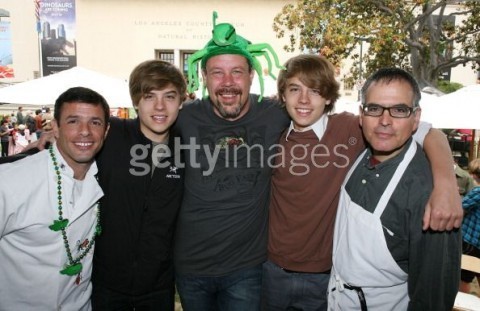  Dylan and Cole Sprouse Attend to The Bug-Chef Cook-Off Event!!