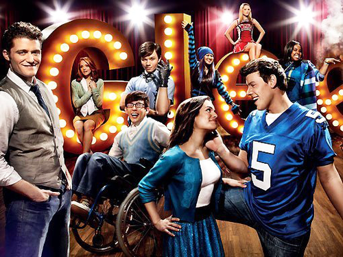  Glee promotional poster