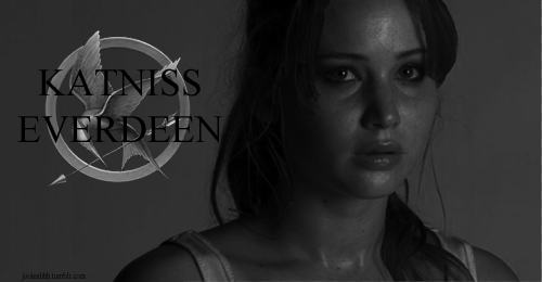  Jennifer as Katniss Everdeen