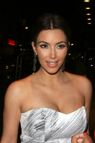  Kim Kardashian in NYC (June 23).