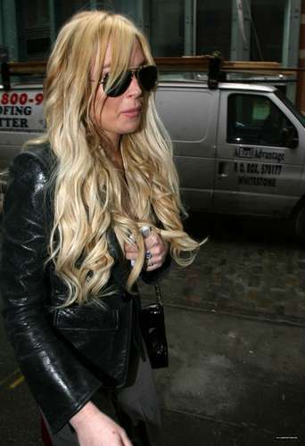  Lindsay Lohan Out In Soho On 04/12