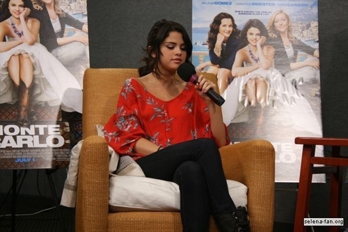  Selena - চুম্বন 108 Interview - June 24, 2011
