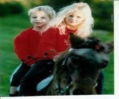  Taylor and brother Austin when they were little so cute