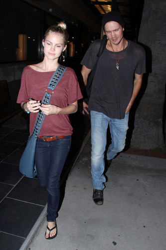  Chad Michael Murray and Kenzie Dalton in Los Angeles