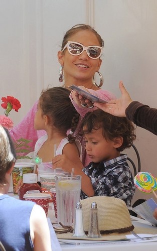 Jennifer Lopez at Disneyland with the twins (June 25).