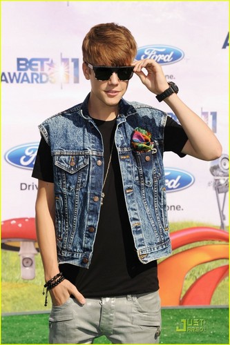  Justin Bieber - BET Awards 2011