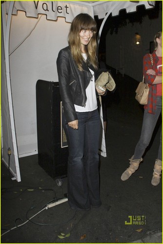  Olivia Wilde: Fresh Faced at महल, शताब्दी, chateau Marmont