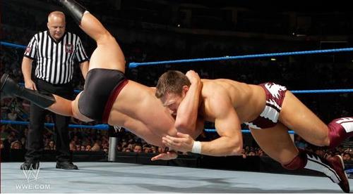  Rhodes vs Bryan on Smackdown