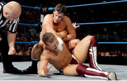  Rhodes vs Bryan on Smackdown