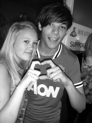  Sweet Louis Wiv A fan After Playing A Football Game In Doncaster! 100% Real ♥