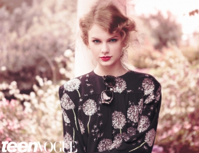  Taylor cepat, swift Teen Vogue August 2011
