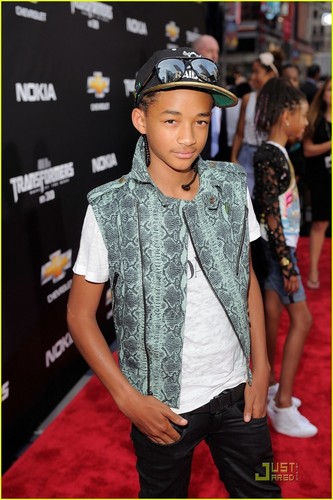 Willow Smith: 'Transformers' Premiere with Jaden!