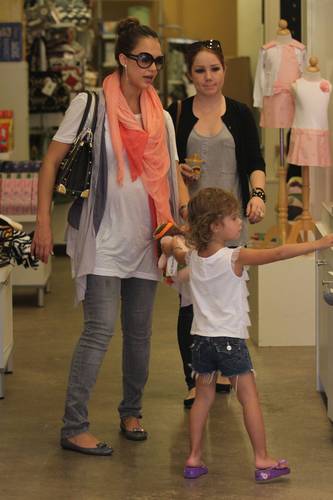  Jessica - Shopping at Bel Bambini in Beverly Hills - June 22, 2011