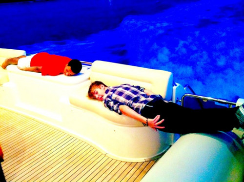  Justin and Diggy PLanking