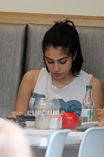  Lourdes Leon spotted out for lunch in London, July 5.