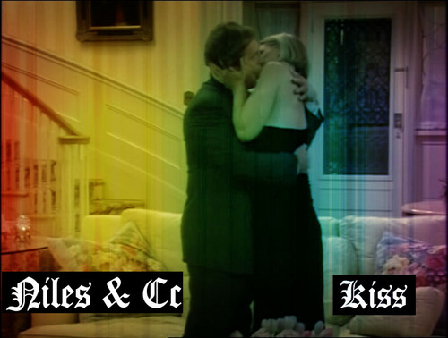  Niles and Cc Kiss hình nền