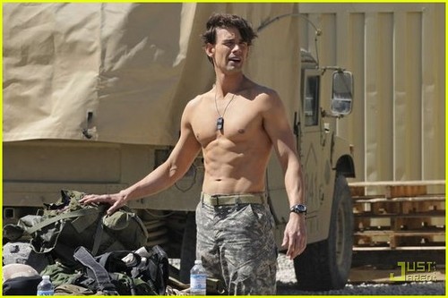  Christopher Gorham: Shirtless for 'Covert Affairs'!