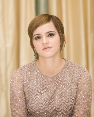 Emma Watson At Deathly Hallows 2 Press Conference Portraits
