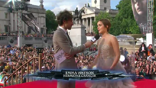  Emma Watson being interviewed