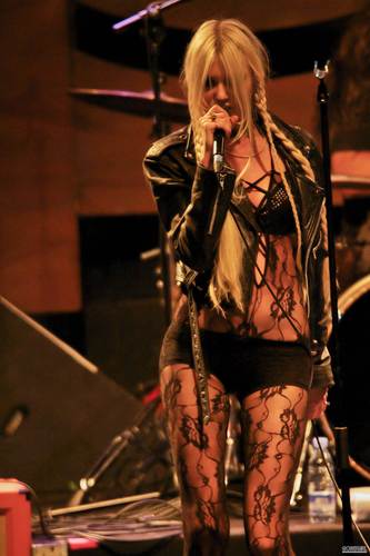  July 7th – The Pretty Reckless Perform in concert in Madrid