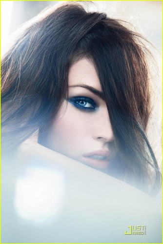  Megan Fox: Giorgio Armani Beauty Ads!