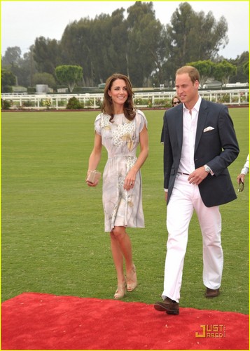  Prince William & Kate: Foundation Polo Challenge Pair!