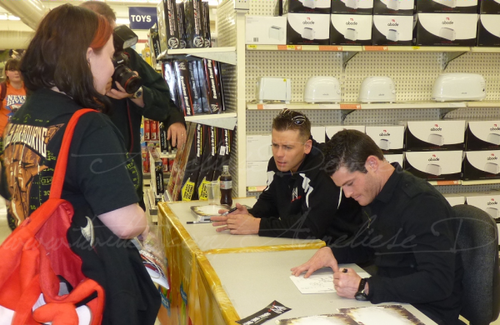  Signing in Adelaide, South Australia - Summer 2011