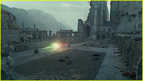  'Harry Potter & The Deathly Hallows, Part II' -- مزید PICS!