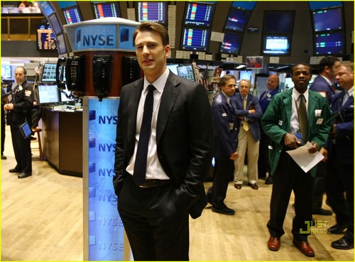 Chris Evans Rings NYSE Opening Bell