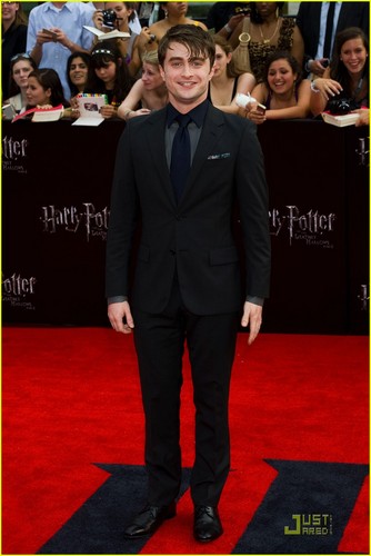 Emma Watson & Daniel Radcliffe: 'Deathly Hallows' NYC Premiere!