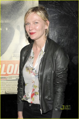  Kirsten Dunst: 'Tabloid' After Party!